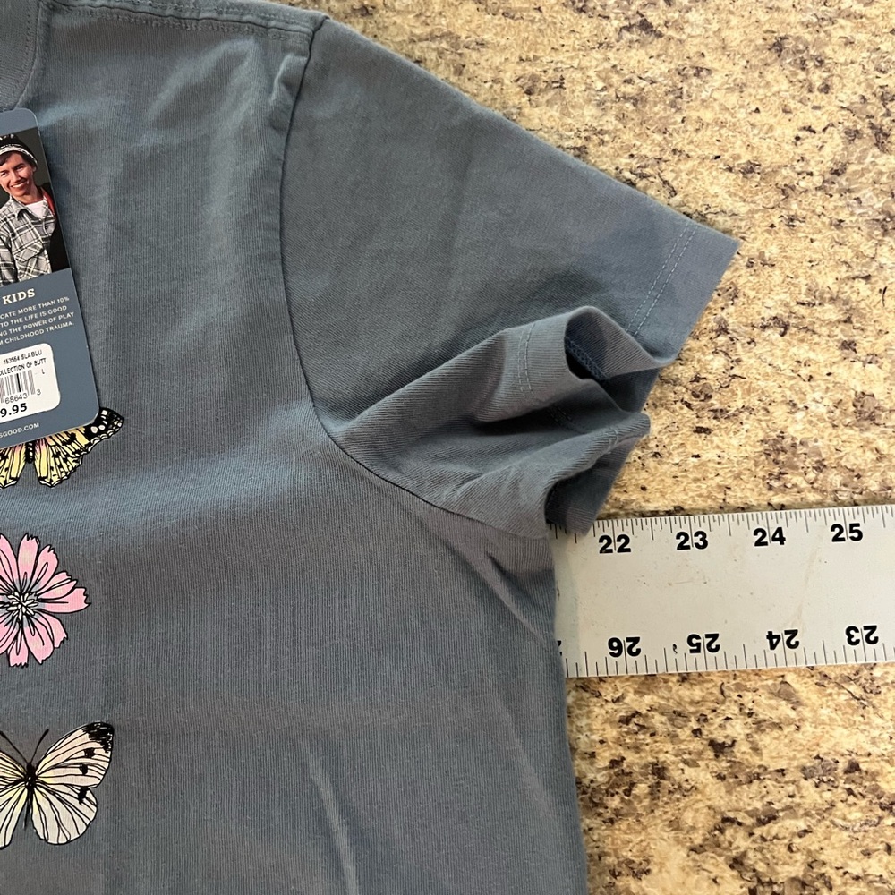 Life Is Good crusher Women’s Slate Blue Gray collection butterflies Tee shirt L - Picture 6 of 10